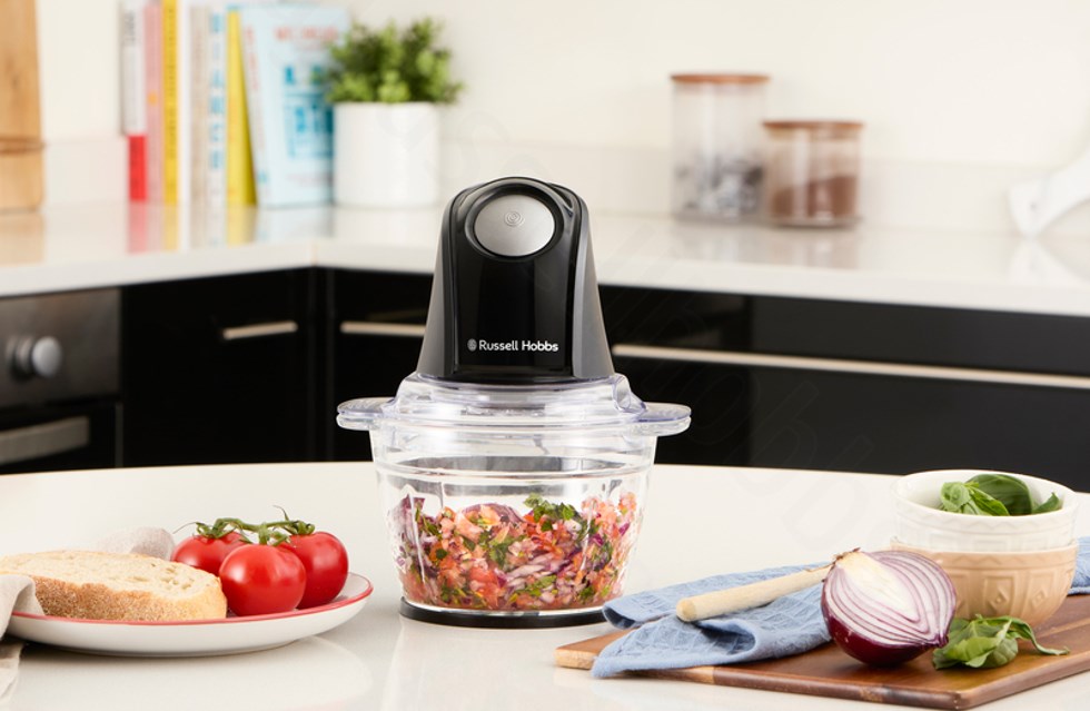 Russell Hobbs 27131-56 Mini sekáček Matte Vharcoal praktické víko